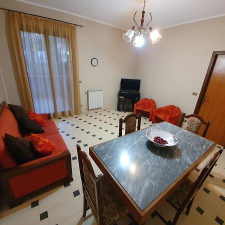 La Fenice Apartment Naro Exterior photo