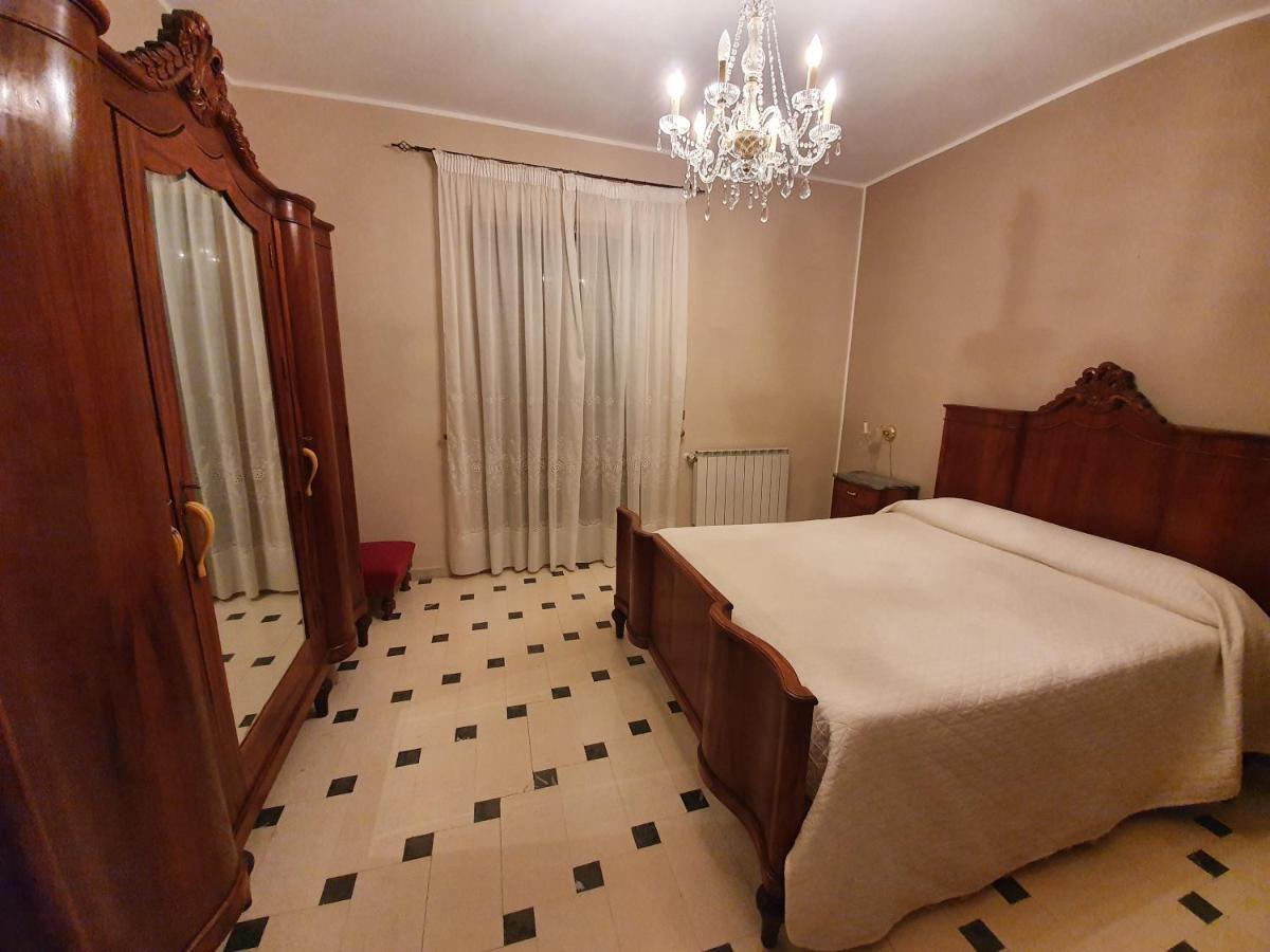 La Fenice Apartment Naro Exterior photo