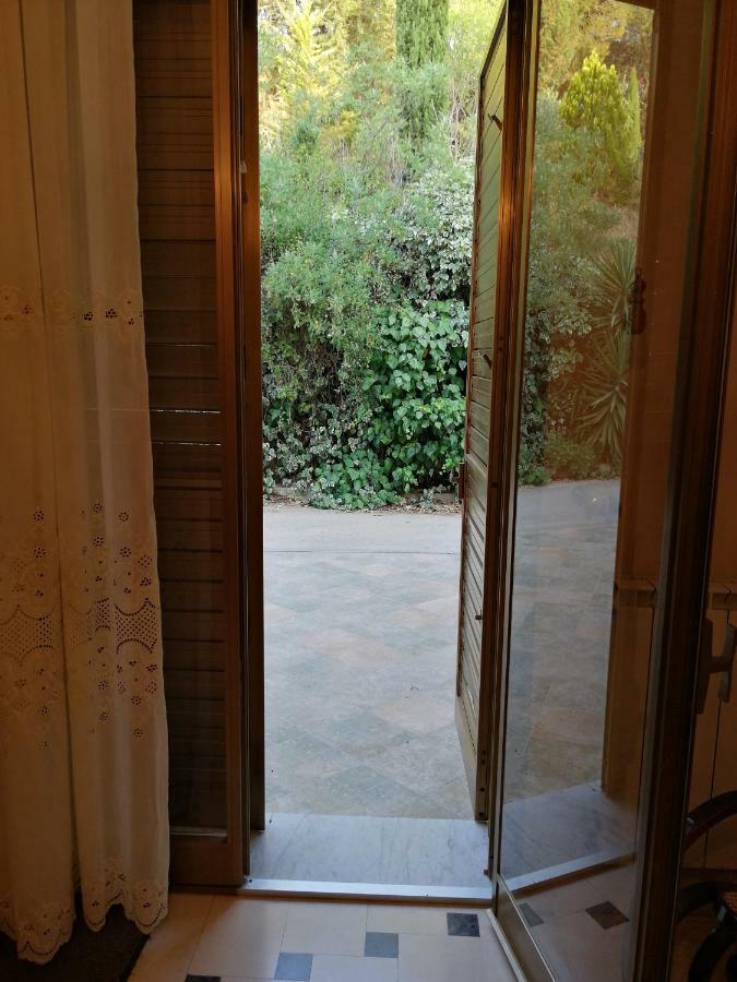 La Fenice Apartment Naro Exterior photo